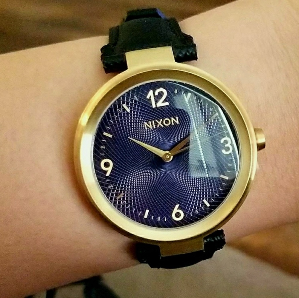✔🚫SOLD!!!!🚫✔NIXON The Chameleon watch